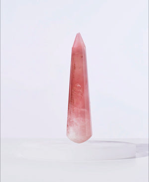 Rose Quartz Vogel Wand: Crystal Massage Tool for Relaxation and Balance. Hand-Carved Massage Tool for Reiki and Reflexology