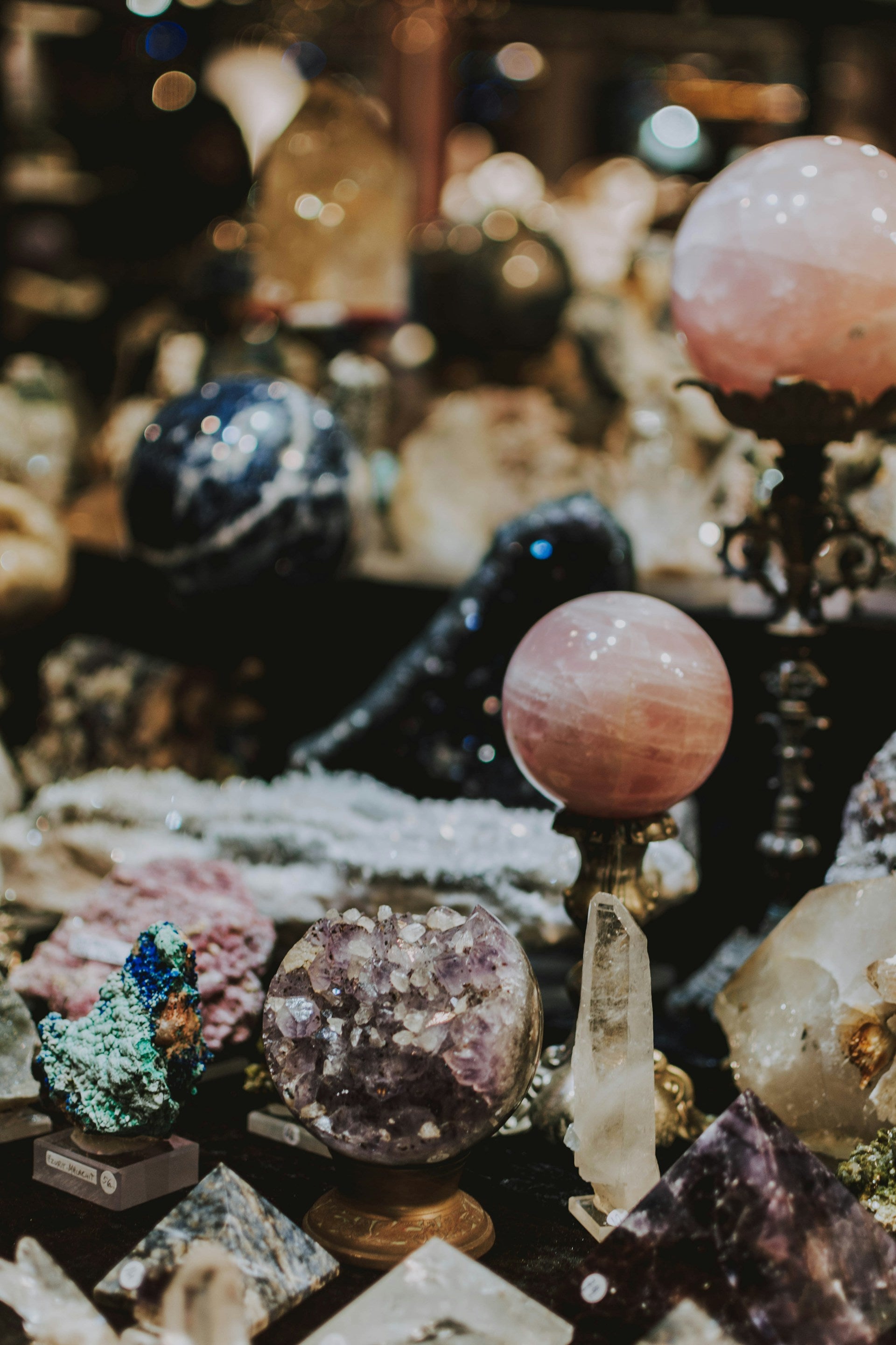 We Found the Best Crystals for Anxiety and They’re Game Changers(00)